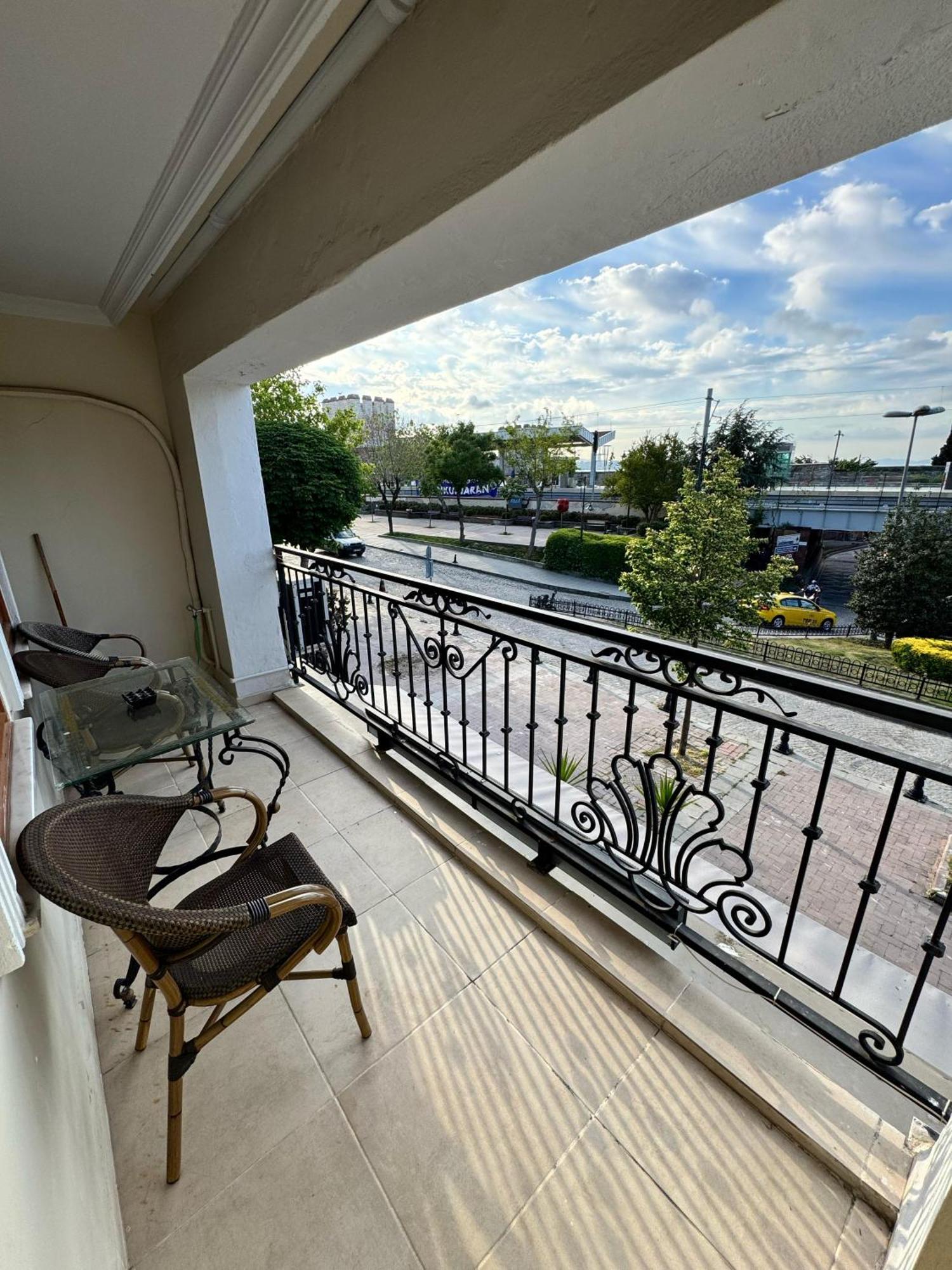 Hotel Ipekyolu Istanboel Buitenkant foto