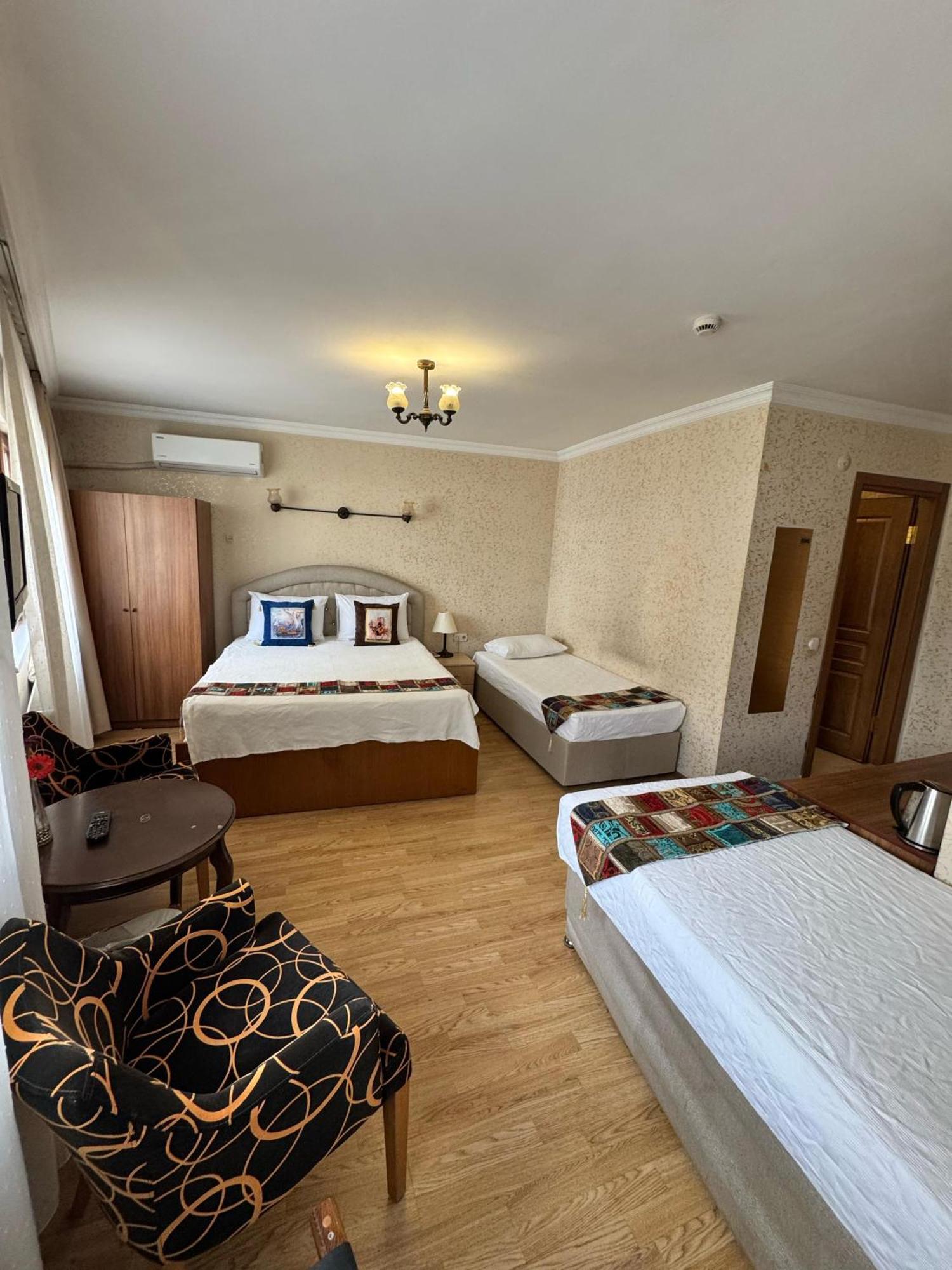 Hotel Ipekyolu Istanboel Buitenkant foto