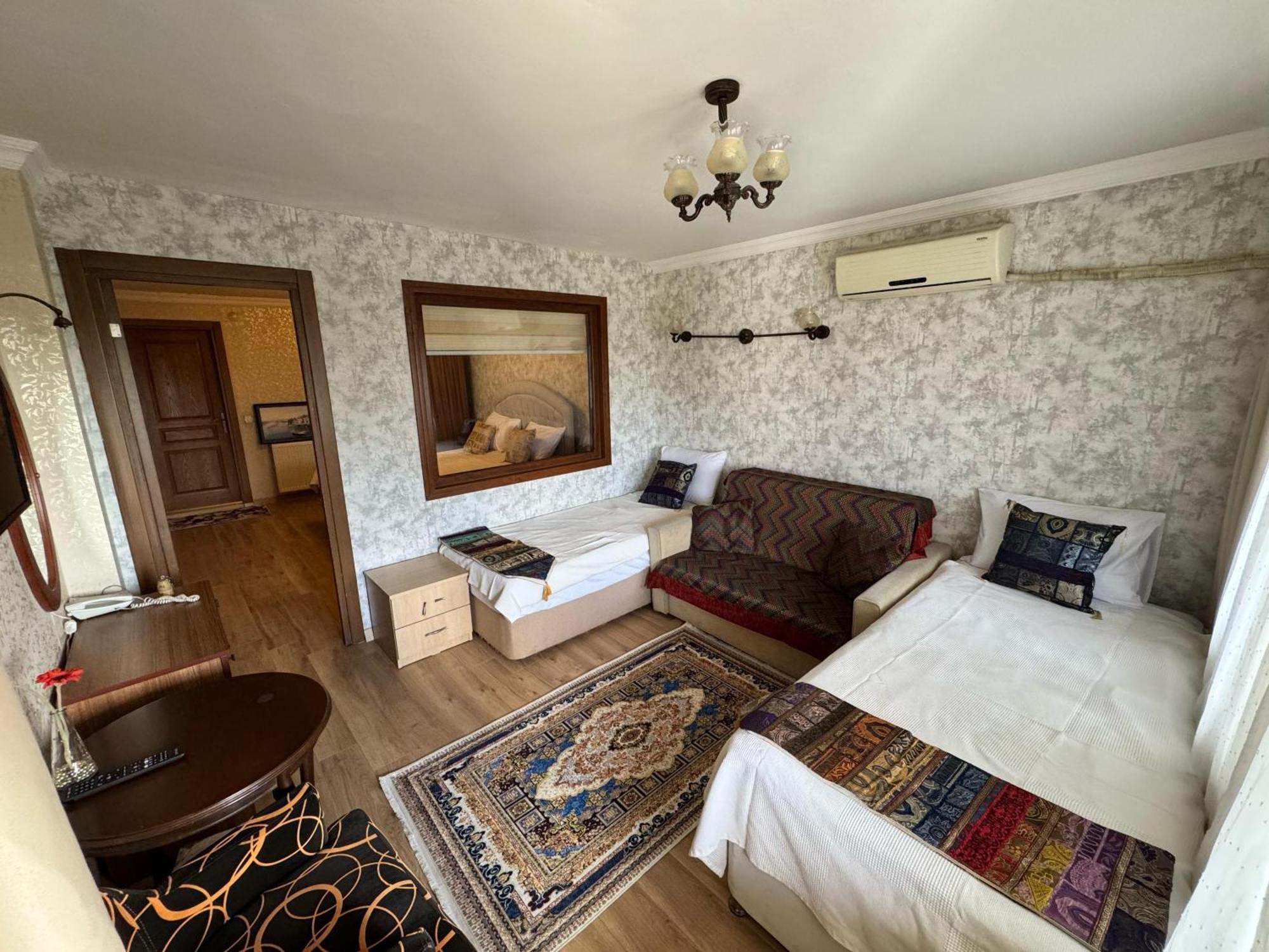 Hotel Ipekyolu Istanboel Buitenkant foto