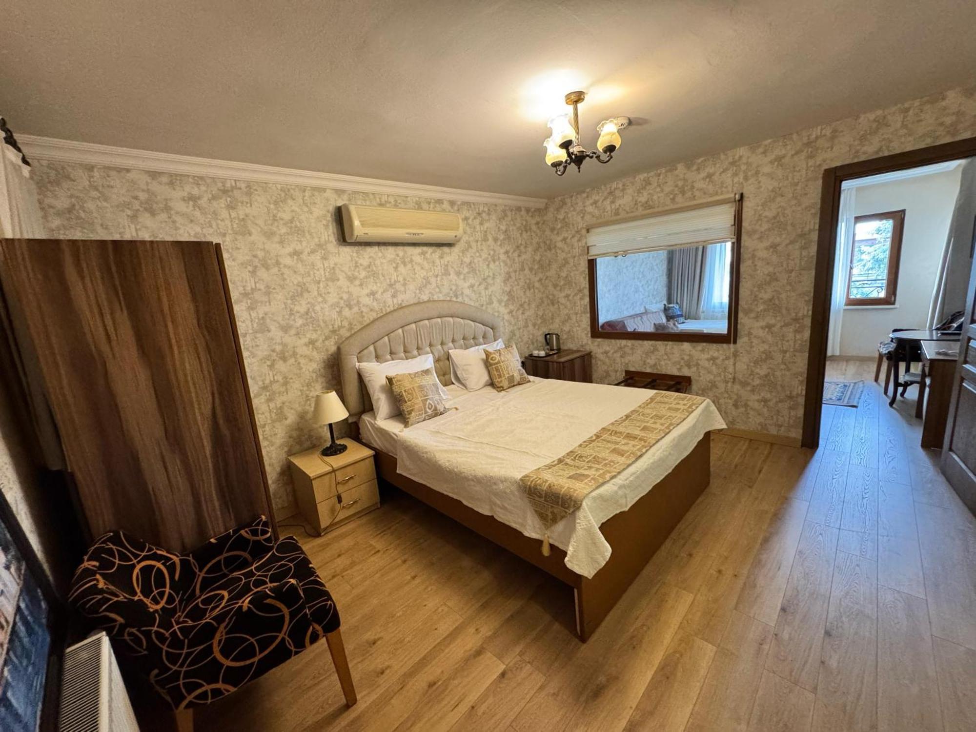 Hotel Ipekyolu Istanboel Buitenkant foto